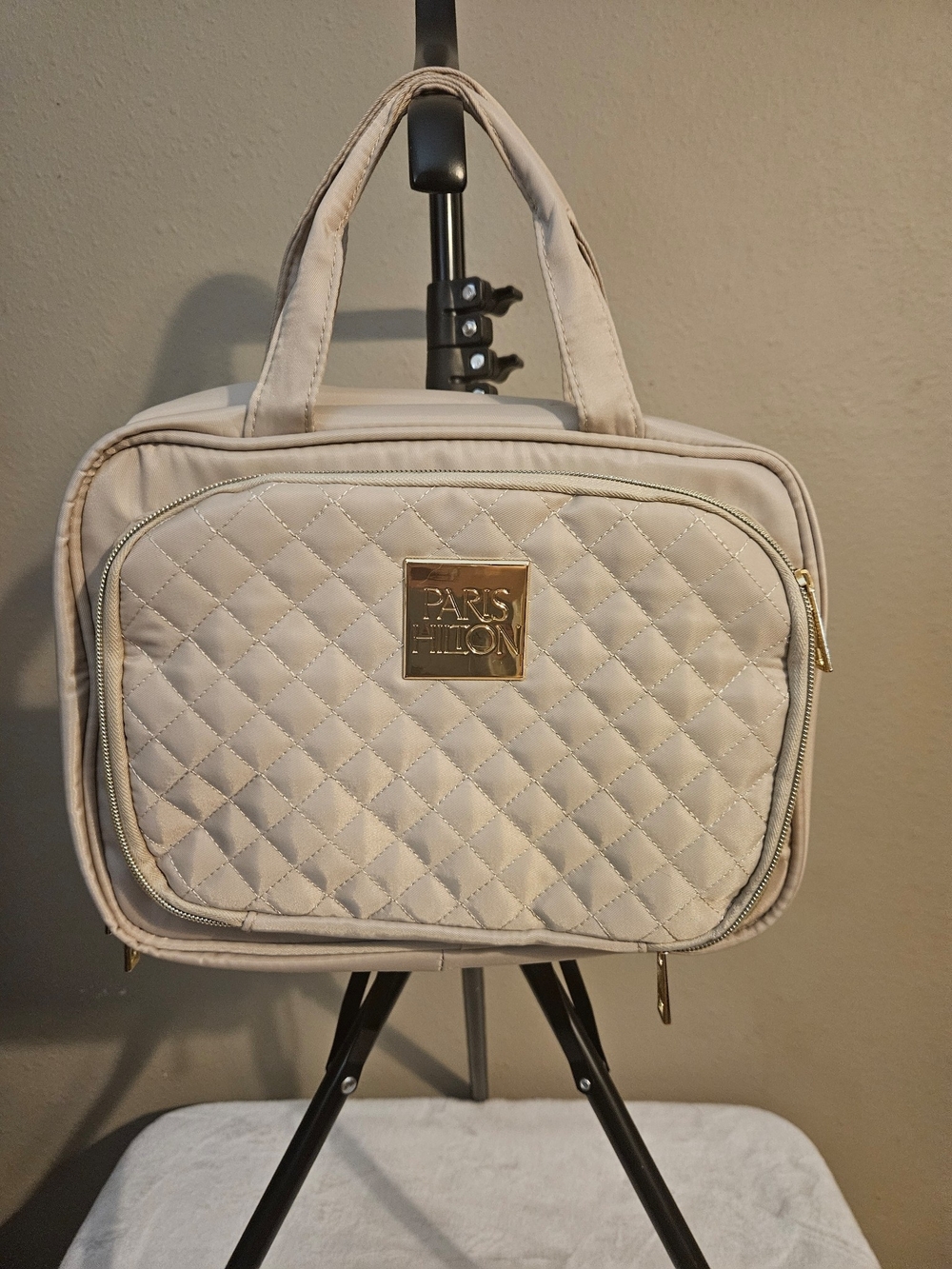 Paris Hilton Quilted Cream Cosmetic Travel Case with Gold Plaque